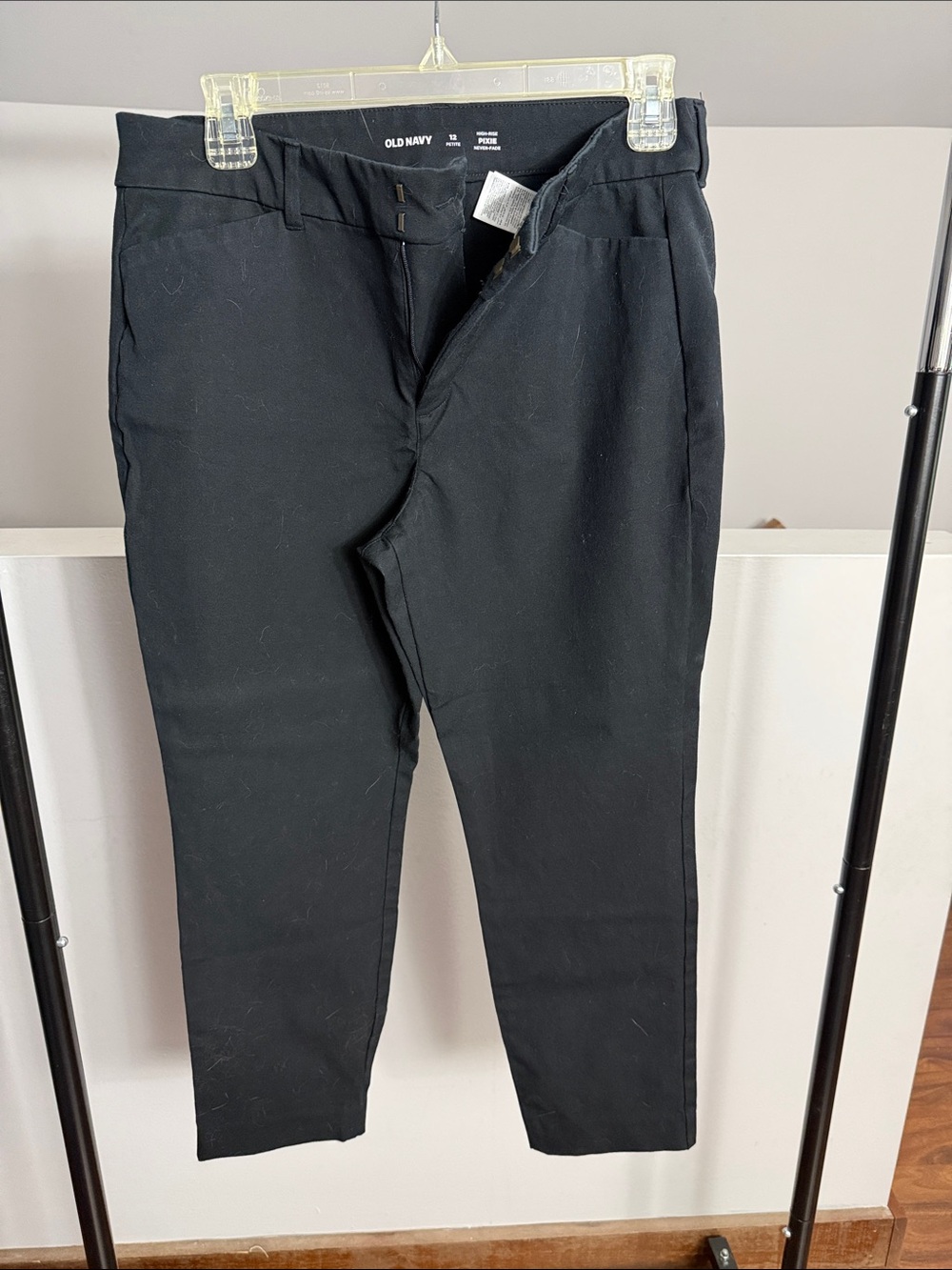 Old Navy Black Pixie - Straight Slim